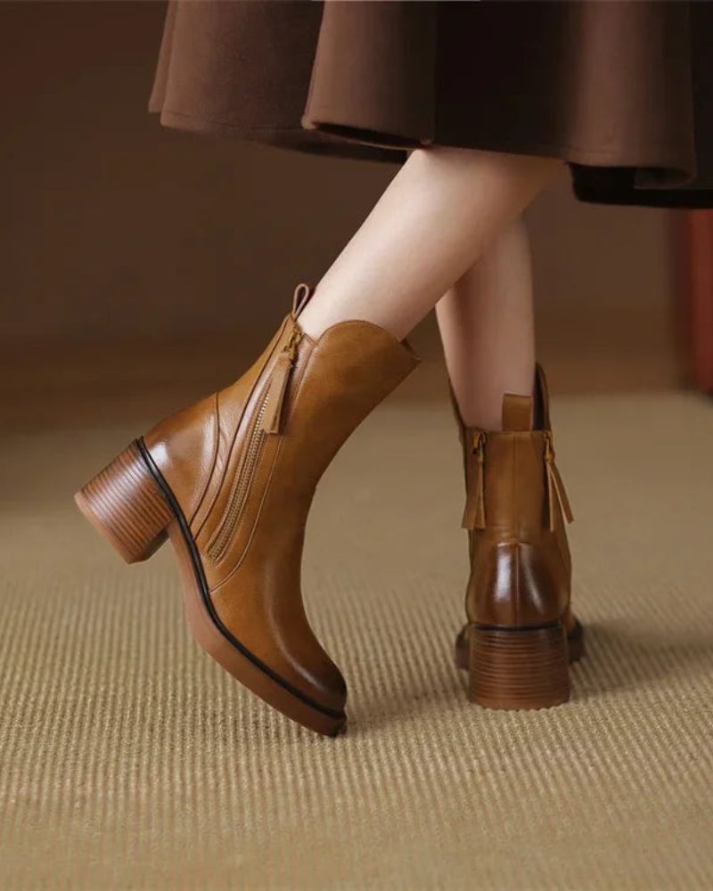 Valorine™ | Classic Leather Boot